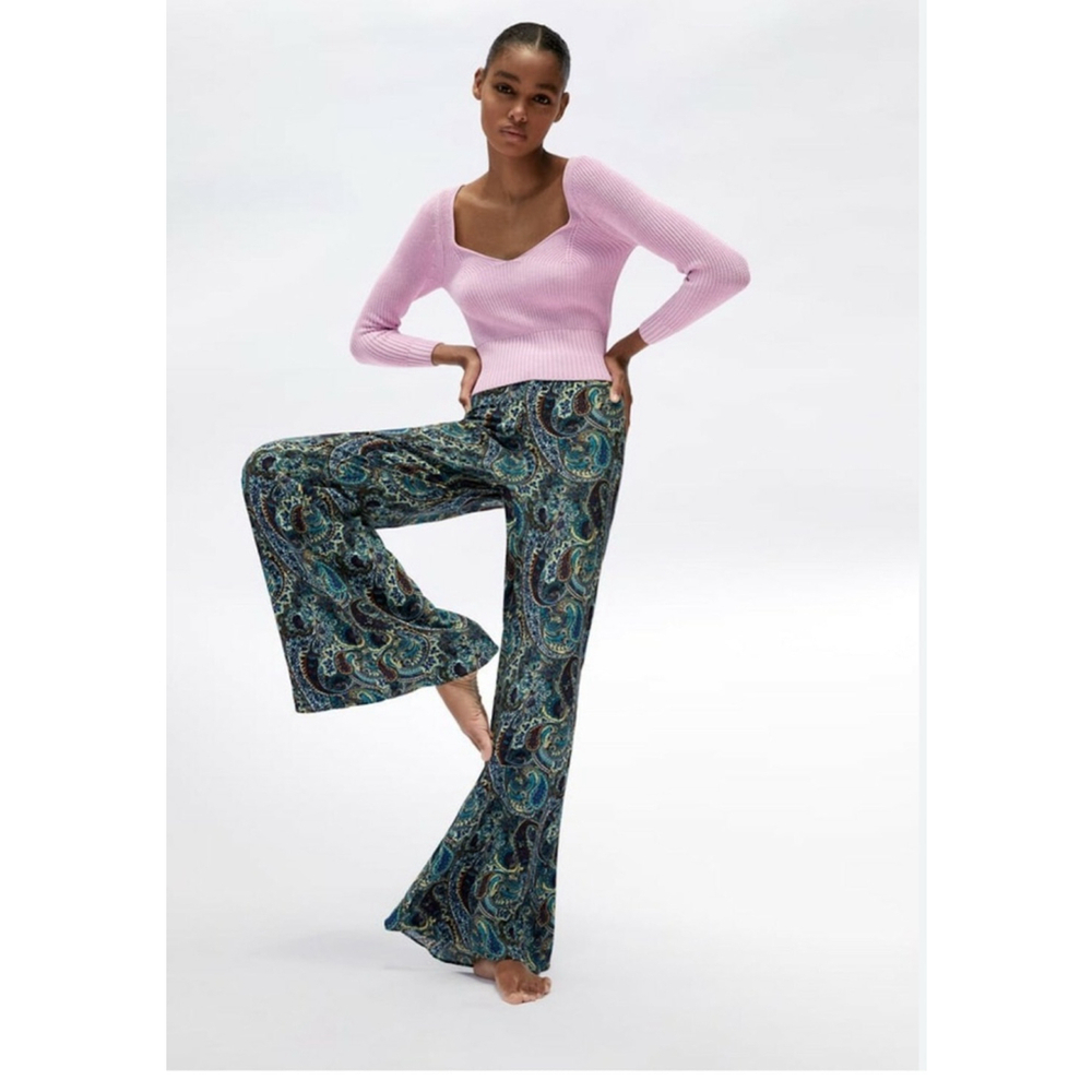 Zara Printed Flare Pants Size M Blue Multi flared paisley
